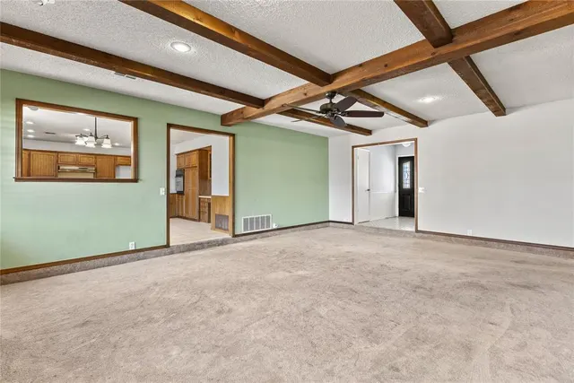 Photo 6 — 122 Randolph Road, Clinton, OK 73601