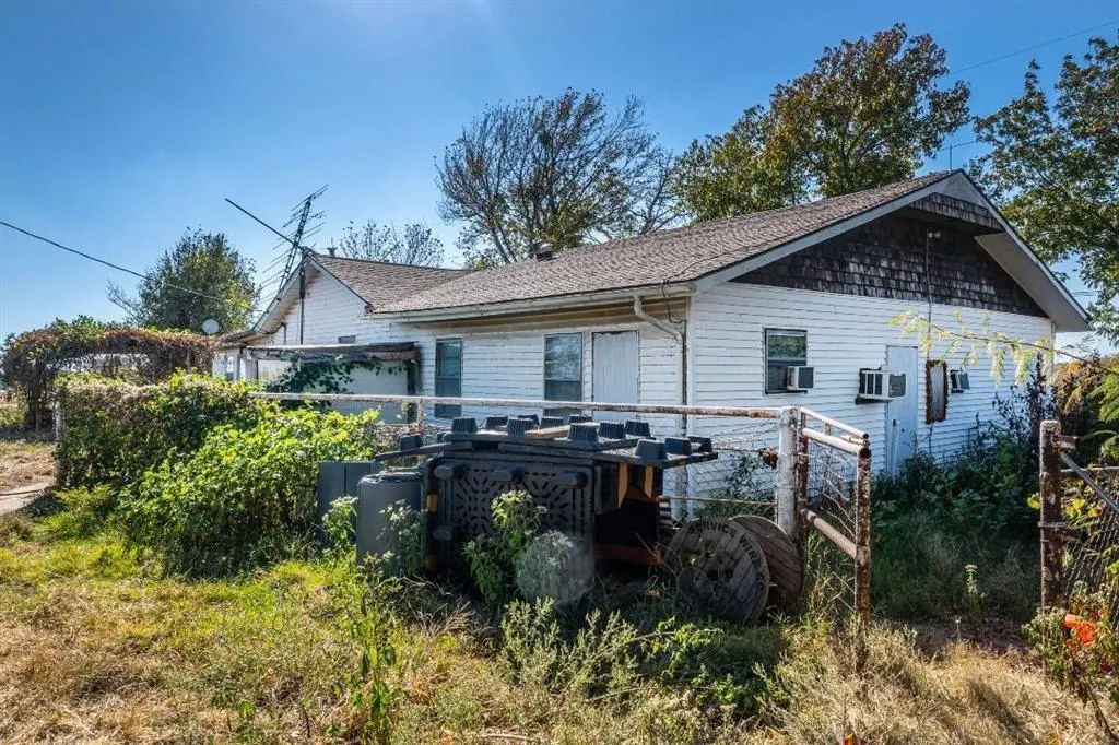 Photo 3 — 12654 County Road 3580, Ada, OK 74820