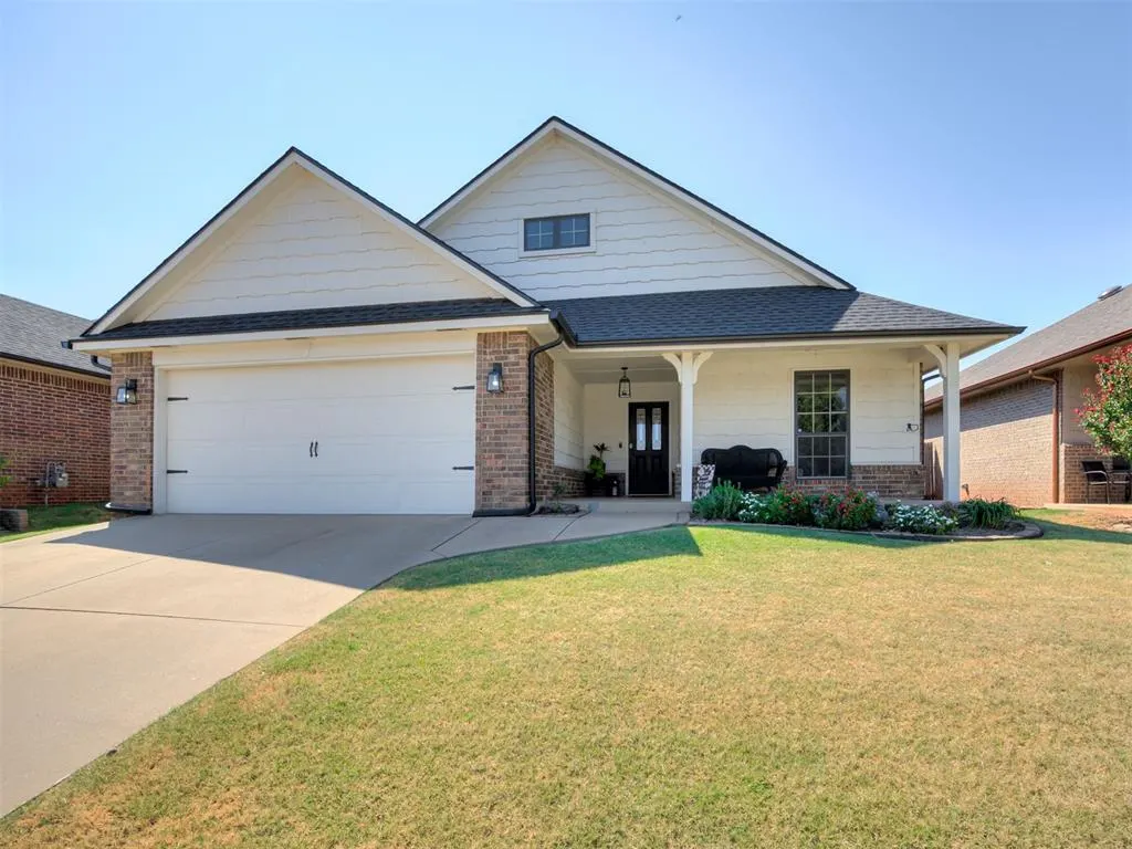 Front exterior — 2204 NW 158th Street, Edmond, OK 73013