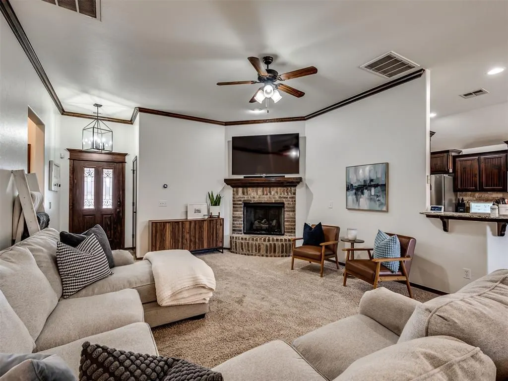 Photo 4 — 2204 NW 158th Street, Edmond, OK 73013