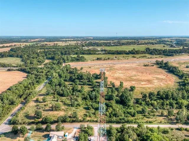 Photo 4 — 12741 Bethel Road, Shawnee, OK 74804