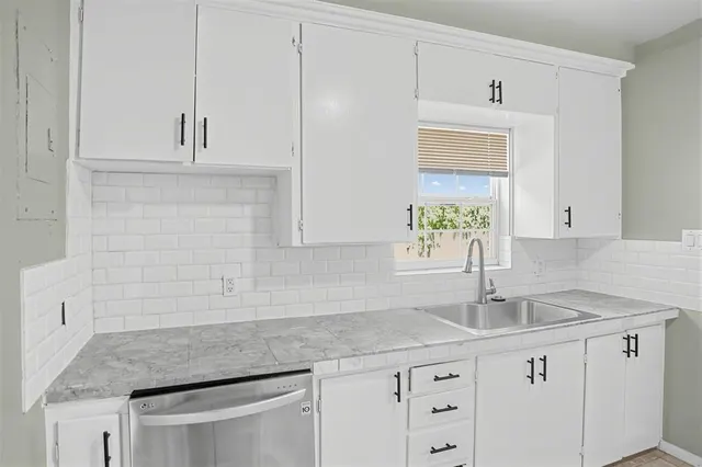 Photo 7 — 2549 NW 36th Street, Oklahoma City, OK 73112