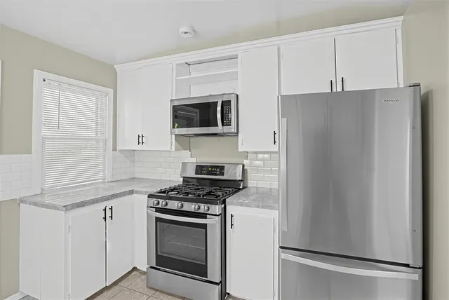 Photo 8 — 2549 NW 36th Street, Oklahoma City, OK 73112