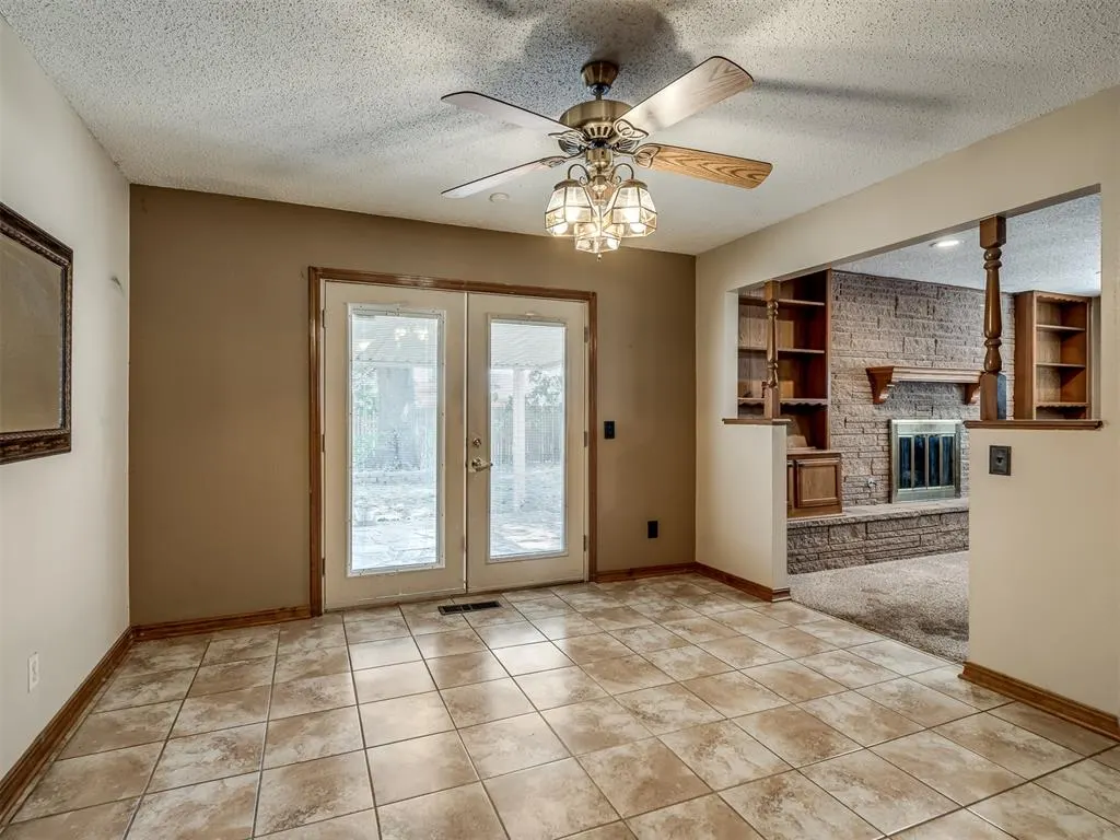 Photo 11 — 8708 S Charlotte Drive, Oklahoma City, OK 73159