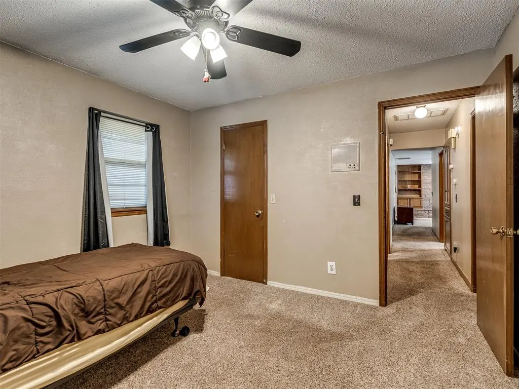 Photo 27 — 8708 S Charlotte Drive, Oklahoma City, OK 73159