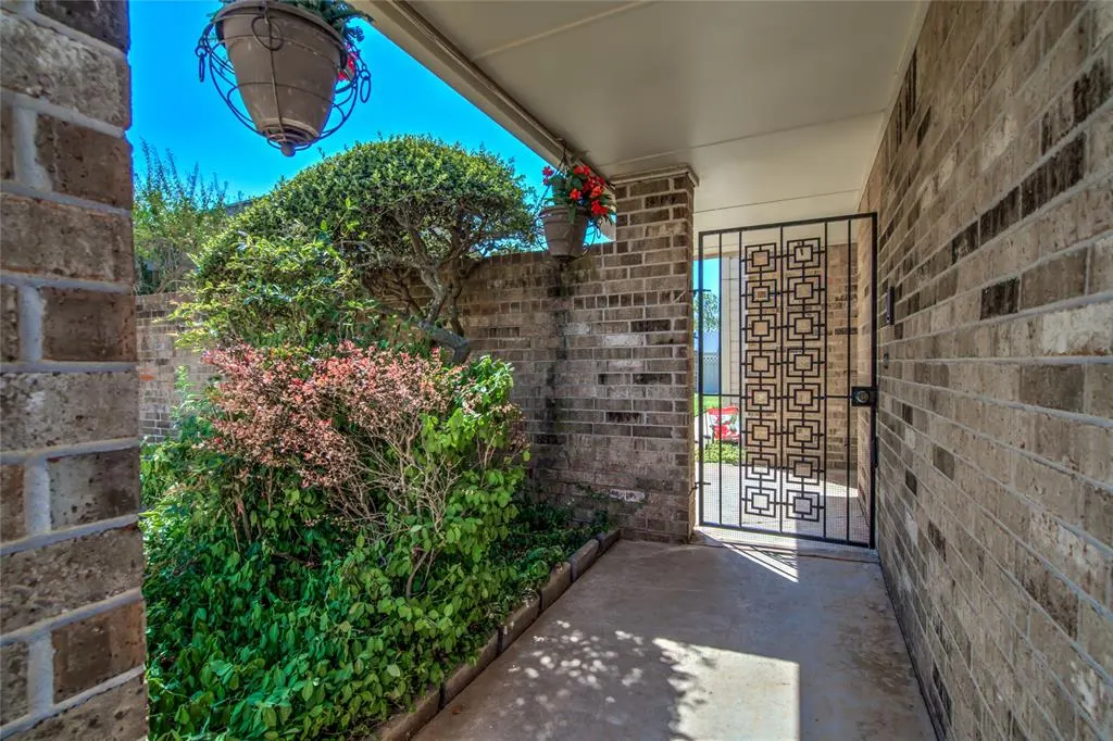 Photo 3 — 528 NW 142nd Street, Edmond, OK 73013