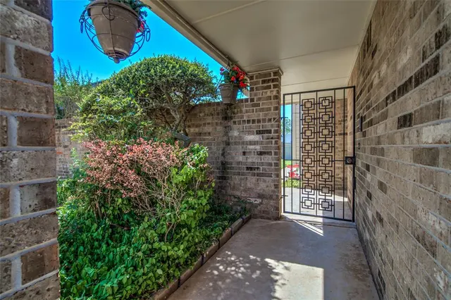 Photo 3 — 528 NW 142nd Street, Edmond, OK 73013