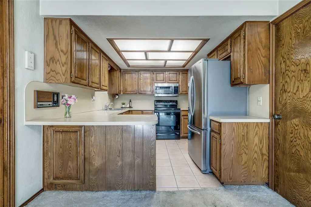 Photo 10 — 528 NW 142nd Street, Edmond, OK 73013