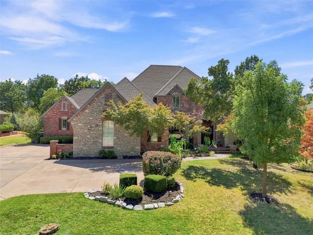 Photo 3 — 432 Hollowdale, Edmond, OK 73003