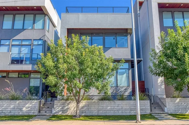 Photo 2 — 829 NW 6th Street, Oklahoma City, OK 73106