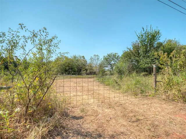 Photo 2 — 0860 E 3390 Road, Chandler, OK 74834