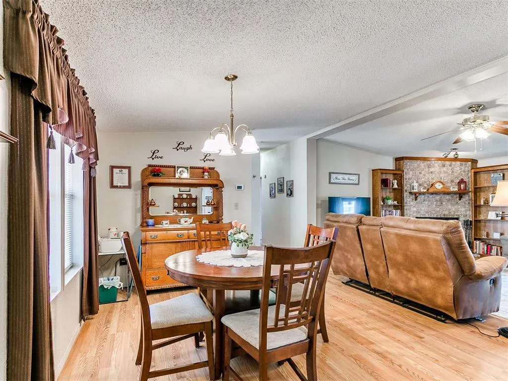 Photo 7 — 16812 S Midwest Boulevard, Norman, OK 73026