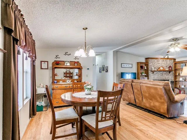 Photo 7 — 16812 S Midwest Boulevard, Norman, OK 73026