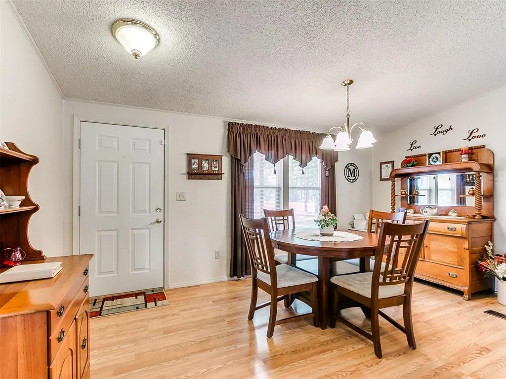 Photo 8 — 16812 S Midwest Boulevard, Norman, OK 73026