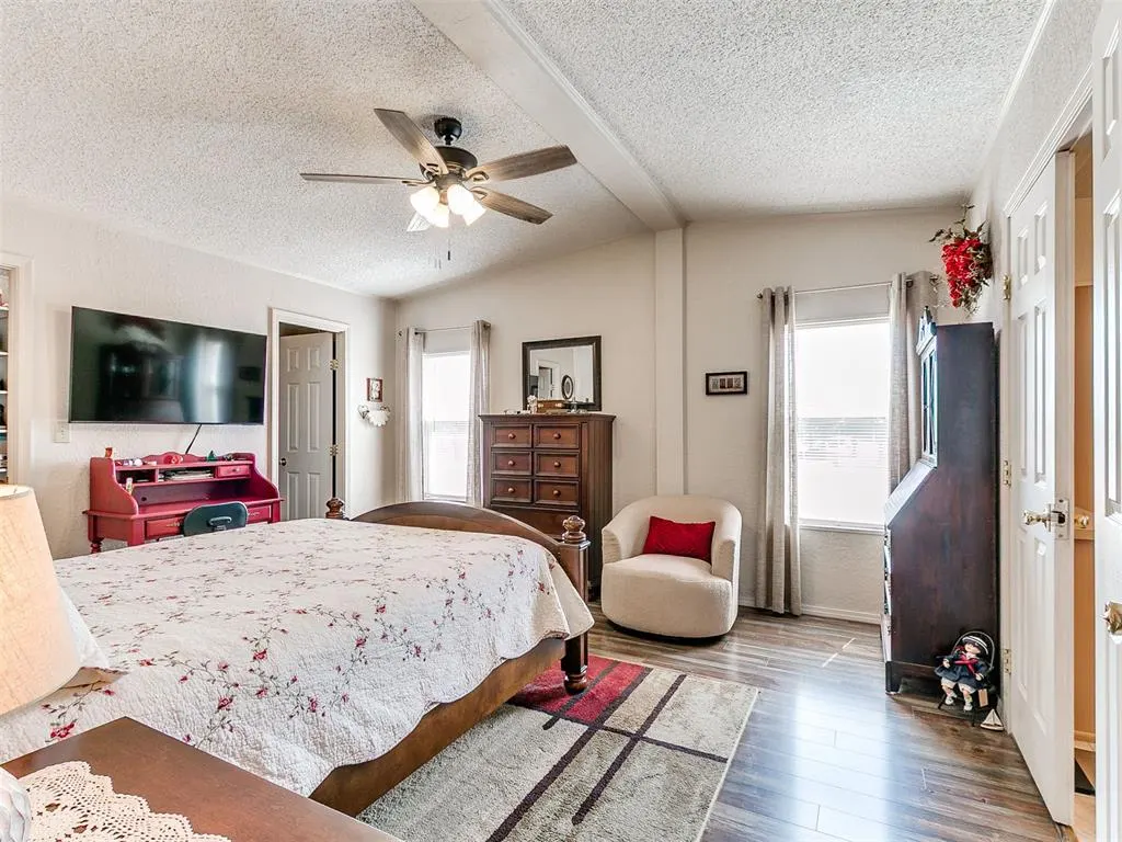 Photo 22 — 16812 S Midwest Boulevard, Norman, OK 73026