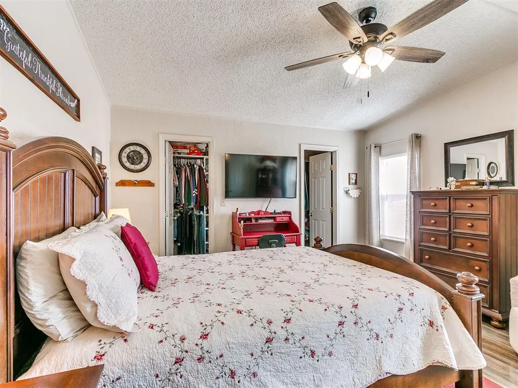 Photo 23 — 16812 S Midwest Boulevard, Norman, OK 73026