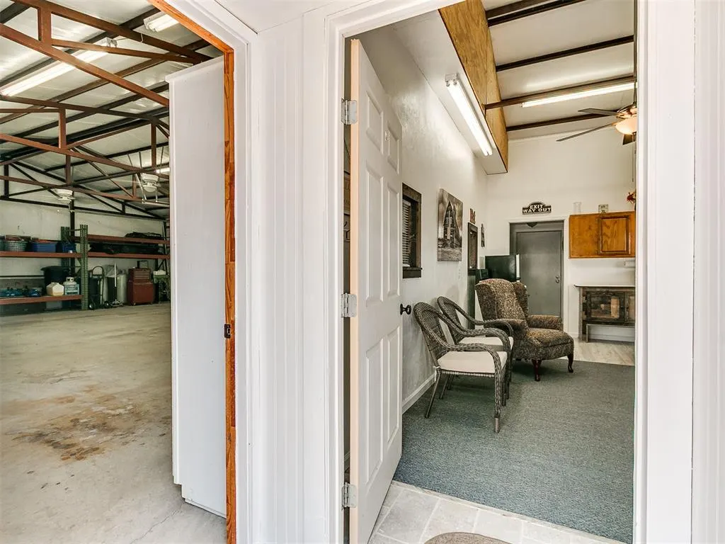 Photo 37 — 16812 S Midwest Boulevard, Norman, OK 73026