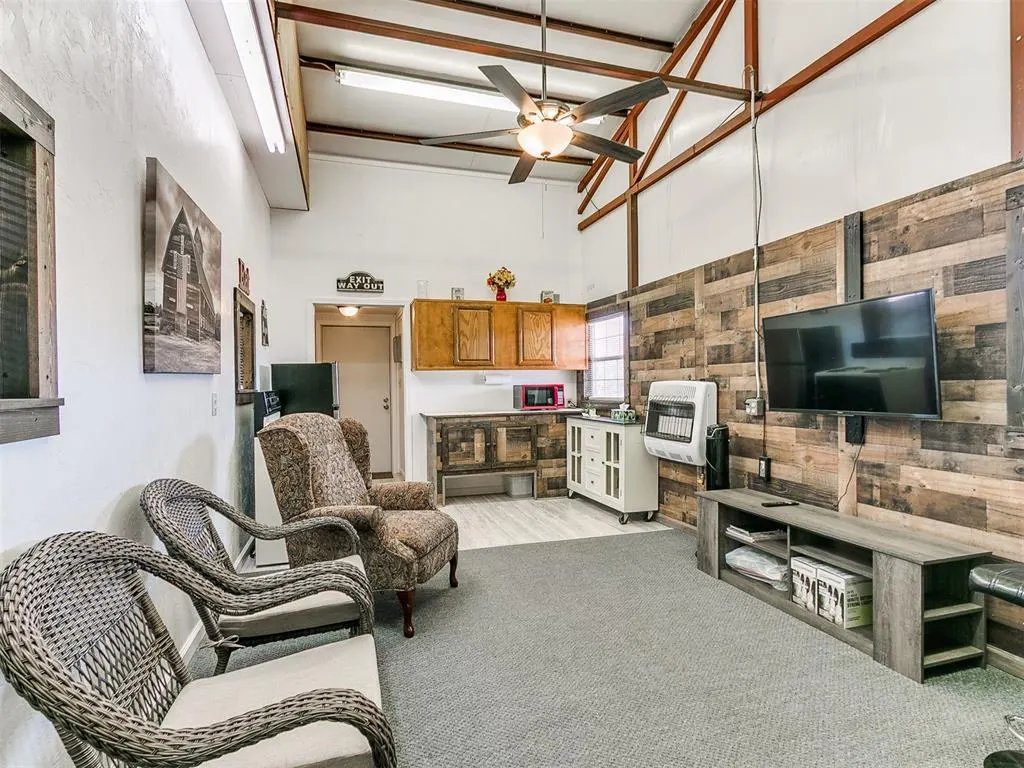 Photo 40 — 16812 S Midwest Boulevard, Norman, OK 73026
