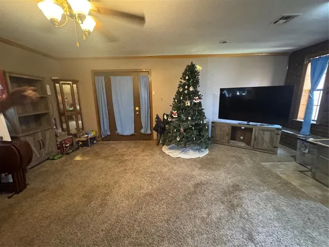 Photo 4 — 420 W 8th Street, Cordell, OK 73632