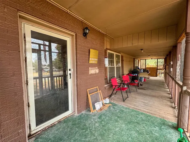 Photo 3 — 420 W 8th Street, Cordell, OK 73632