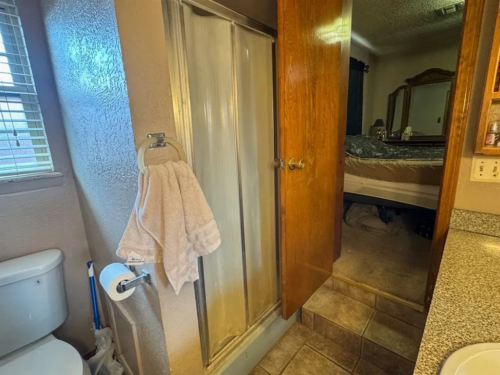 Photo 6 — 420 W 8th Street, Cordell, OK 73632