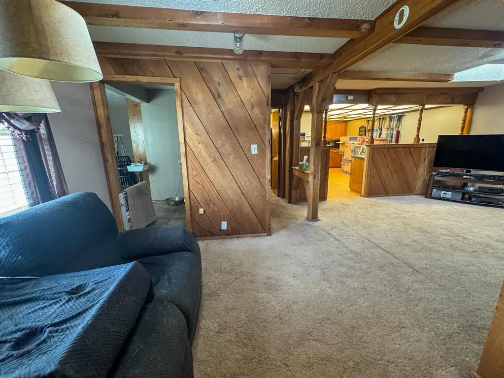 Photo 11 — 420 W 8th Street, Cordell, OK 73632