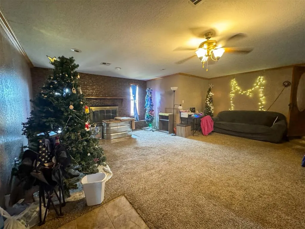 Photo 18 — 420 W 8th Street, Cordell, OK 73632