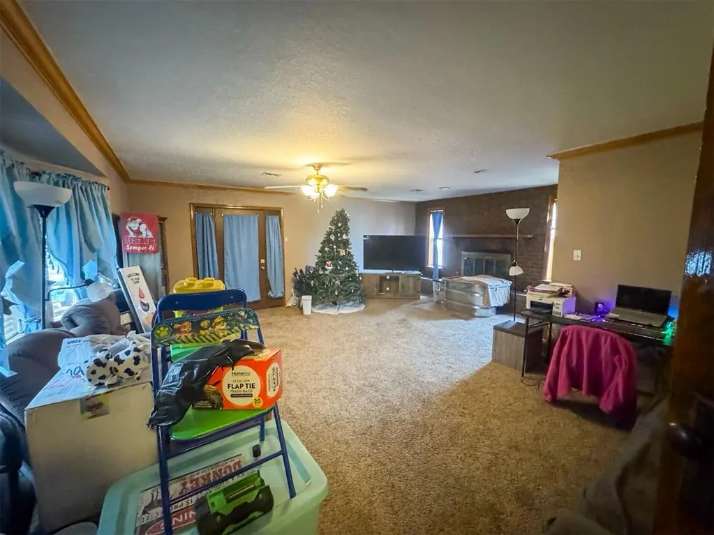 Photo 19 — 420 W 8th Street, Cordell, OK 73632