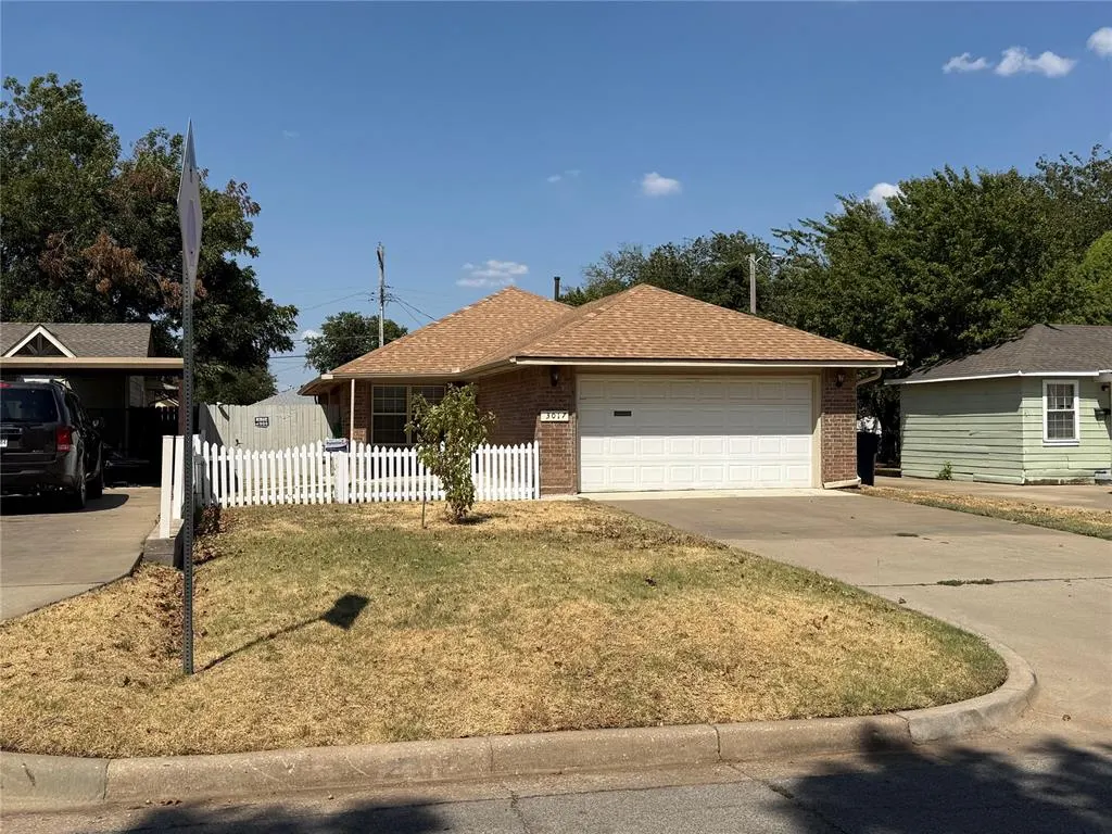 Front exterior — 3017 NW 30th Street, Oklahoma City, OK 73112