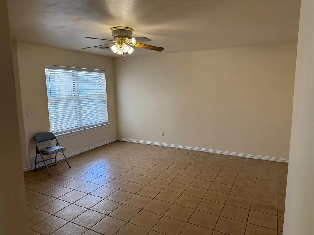 Photo 4 — 3017 NW 30th Street, Oklahoma City, OK 73112