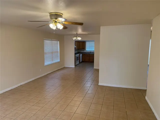 Photo 6 — 3017 NW 30th Street, Oklahoma City, OK 73112