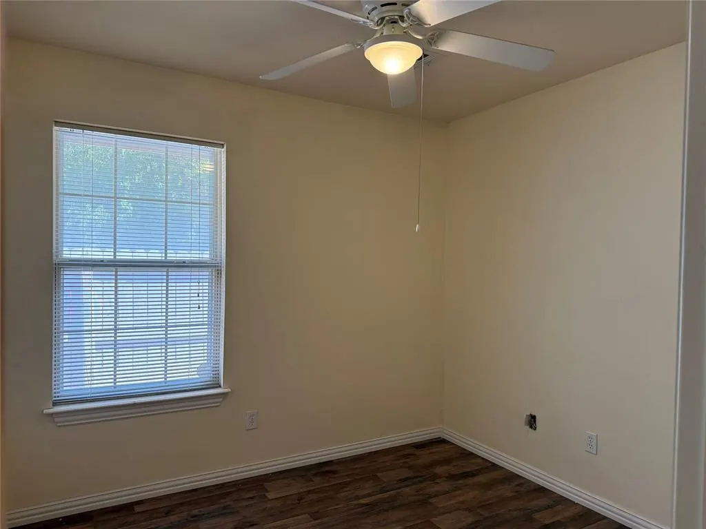 Photo 18 — 3017 NW 30th Street, Oklahoma City, OK 73112