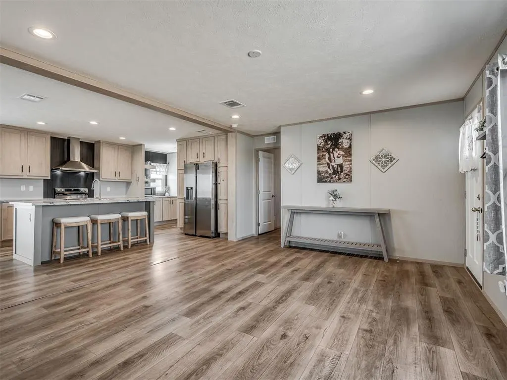 Photo 3 — 4569 Cumberland Farm Circle, Guthrie, OK 73044