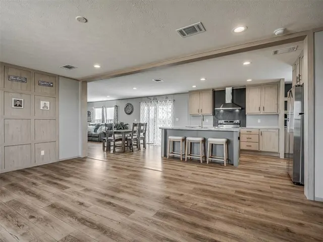 Photo 4 — 4569 Cumberland Farm Circle, Guthrie, OK 73044