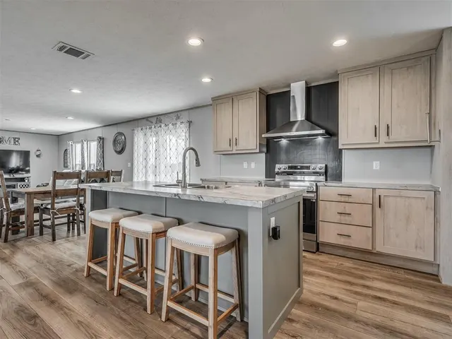 Photo 6 — 4569 Cumberland Farm Circle, Guthrie, OK 73044