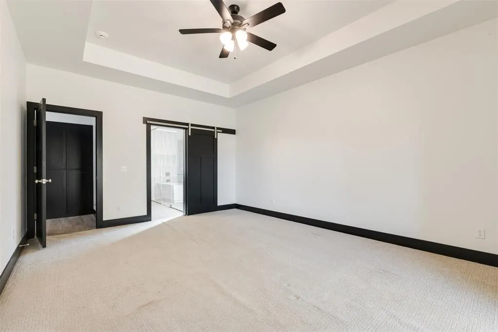 Photo 25 — 13613 Carlisle Crossing Drive, Yukon, OK 73099
