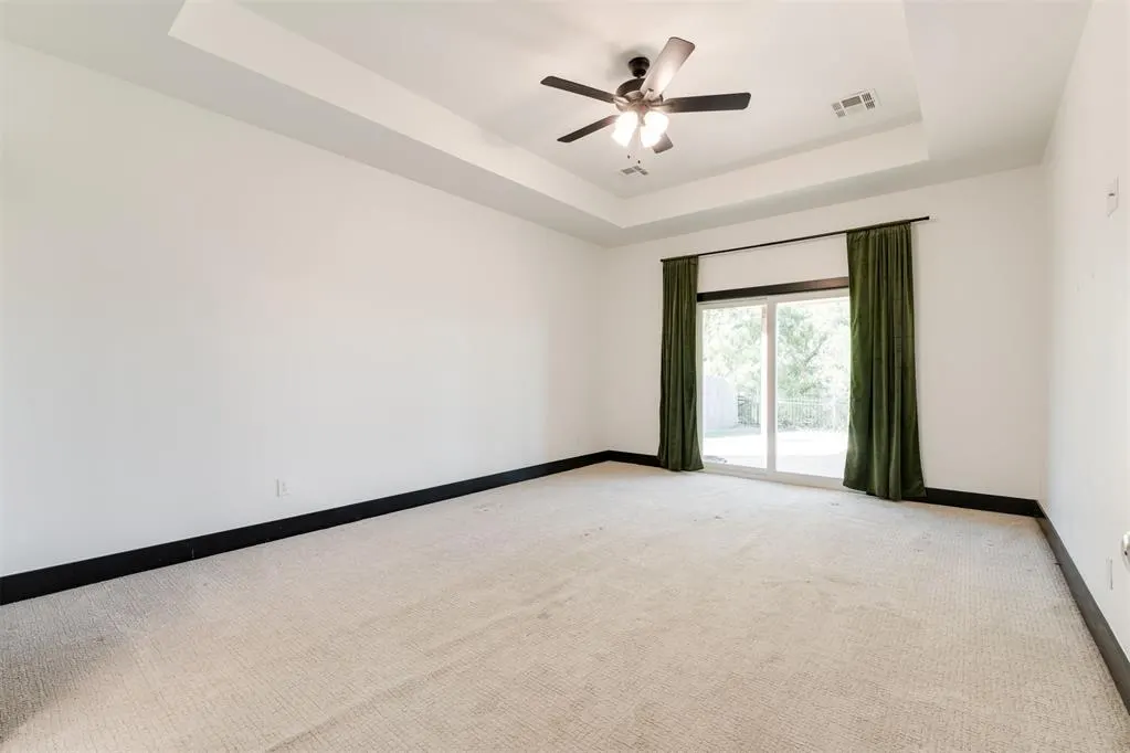 Photo 26 — 13613 Carlisle Crossing Drive, Yukon, OK 73099