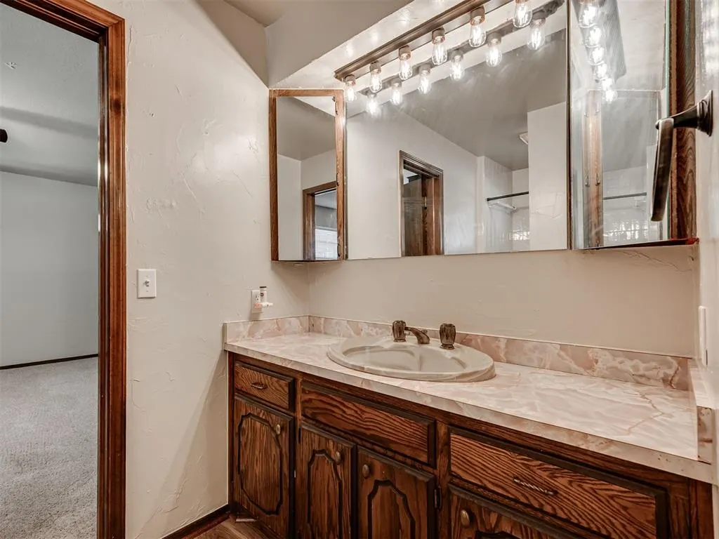 Photo 20 — 2501 Southlawn Drive, El Reno, OK 73036