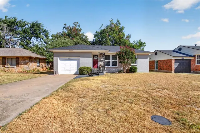 Photo 5 — Address unavailable, The Village, OK 73120