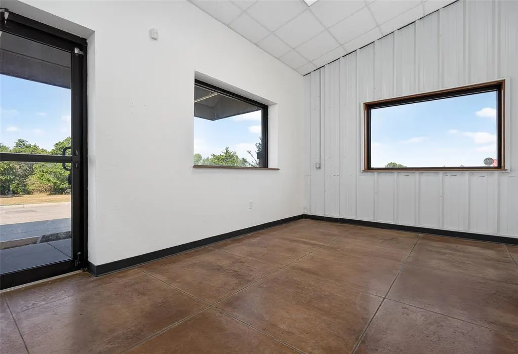 Photo 11 — 1960 Harper Street, Choctaw, OK 73020