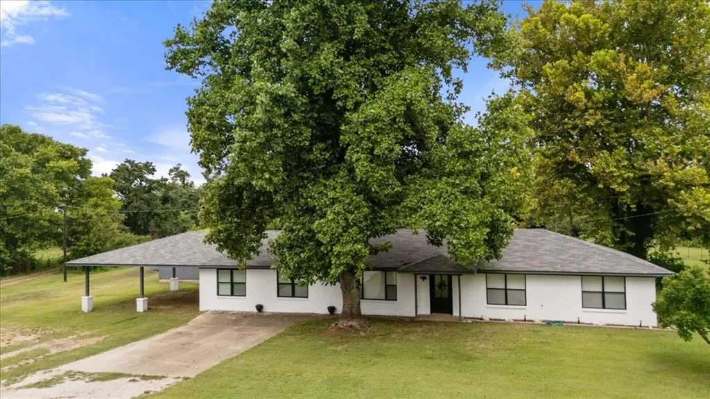 Front exterior — 649 Clouse Road, Broken Bow, OK 74728