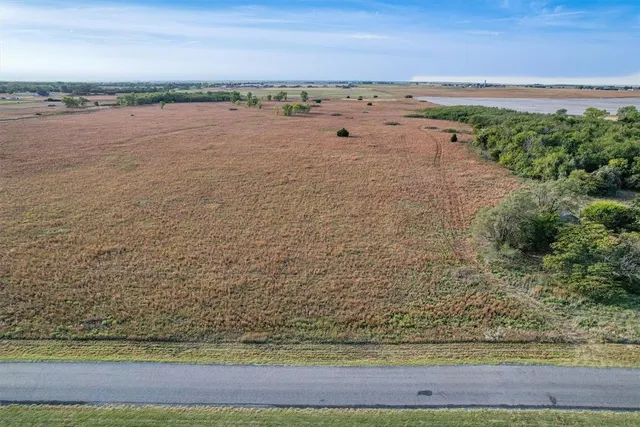 Photo 2 — Address unavailable, Blair, OK 73526