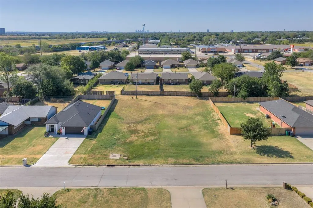Front exterior — 628 NW 110th Street, Oklahoma City, OK 73114