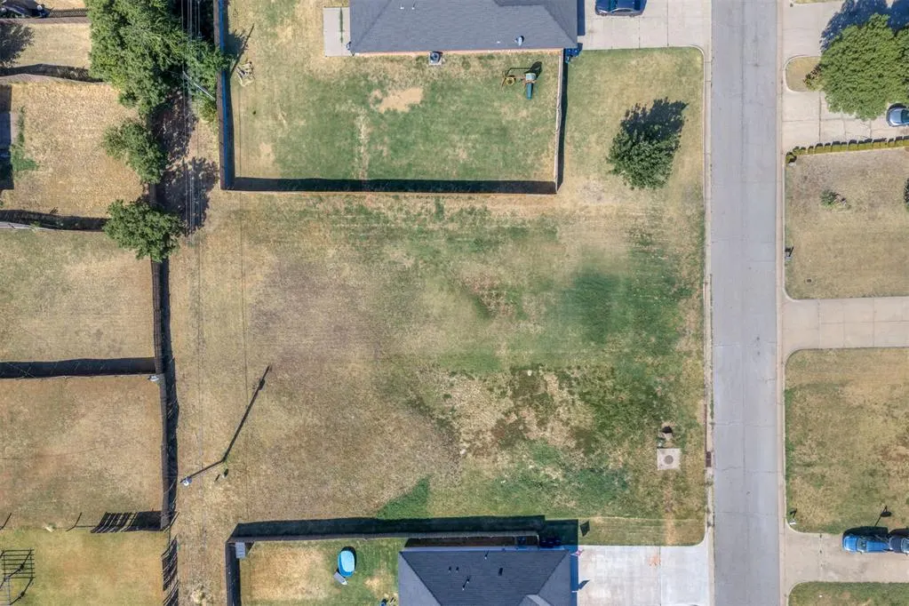 Photo 8 — 628 NW 110th Street, Oklahoma City, OK 73114