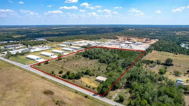 Photo 3 — 373 Howard Boulevard, Harrah, OK 73045