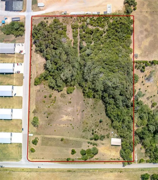 Photo 4 — 373 Howard Boulevard, Harrah, OK 73045