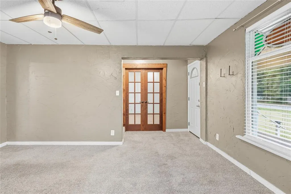 Photo 12 — 301 N Wikoff Avenue, Watonga, OK 73772
