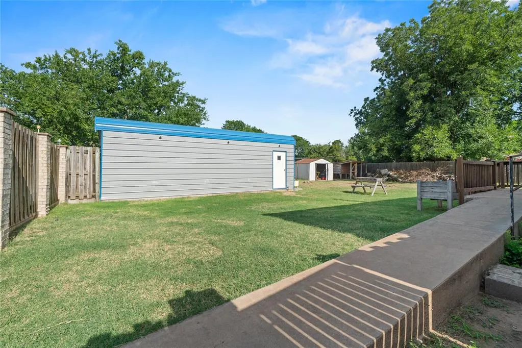 Photo 35 — 301 N Wikoff Avenue, Watonga, OK 73772