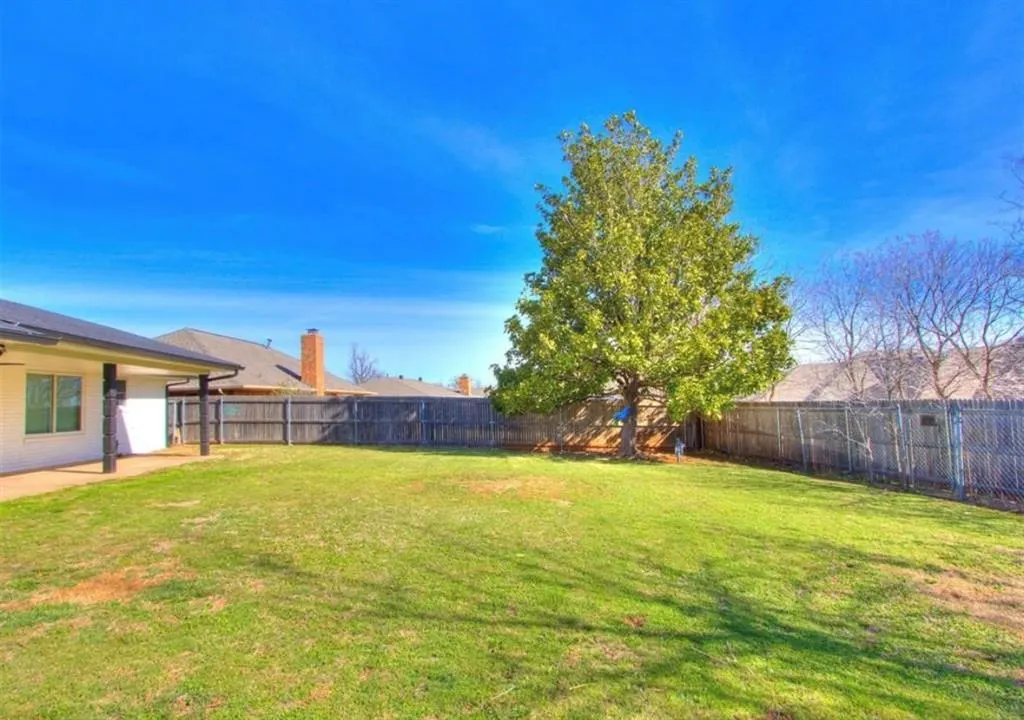 Photo 13 — 7008 N Comanche Avenue, Oklahoma City, OK 73132