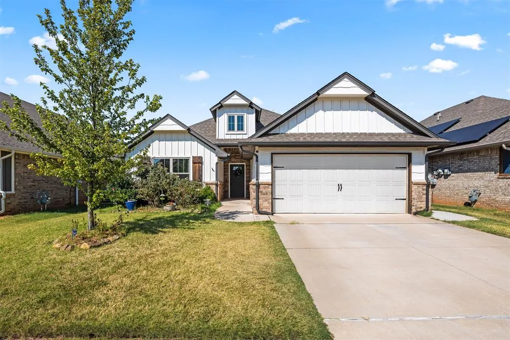 Photo 2 — 4305 Palmetto Trail, Oklahoma City, OK 73179